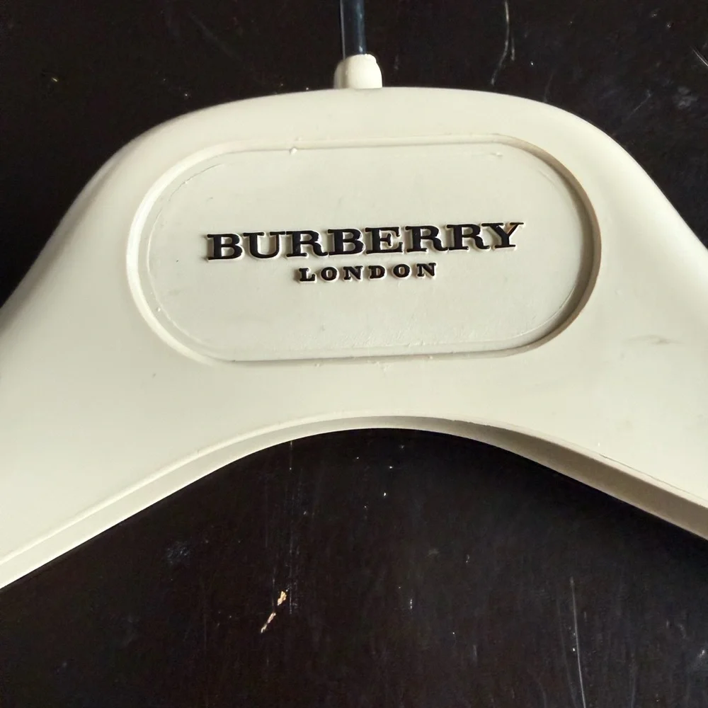Burberry Cream White Plastic Hanger with Raised Logo